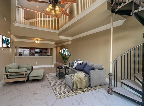 4th image of 3456 Cleary Ave Ste 501