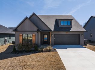 9115 S 30th St, Fort Smith, AR 72908