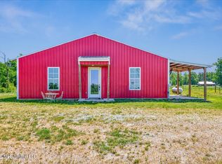 454 Laws Hill Rd, Holly Springs, MS 38635