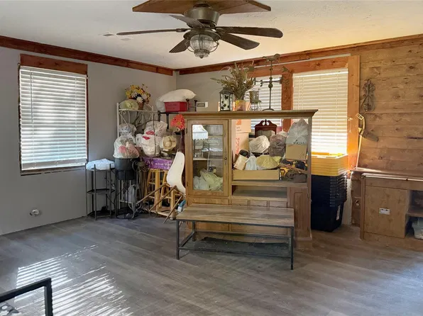 420 County Road 3706a, Splendora, TX 77372