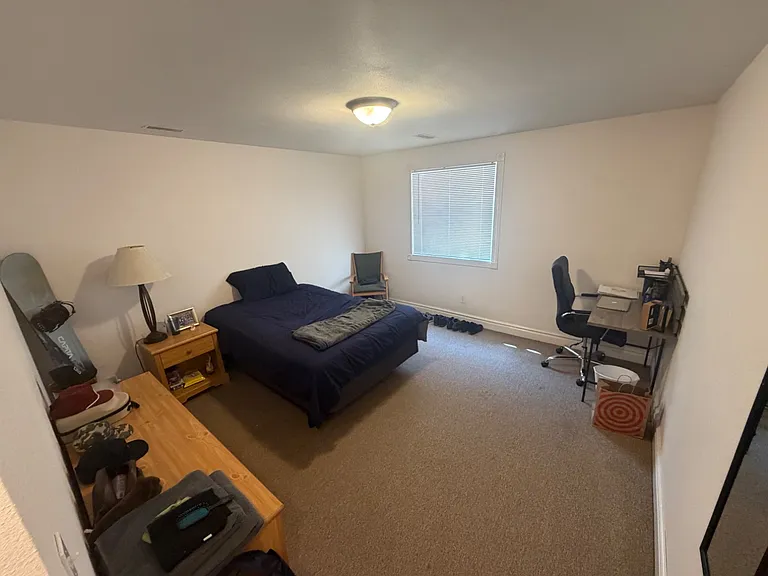 Unit Photo