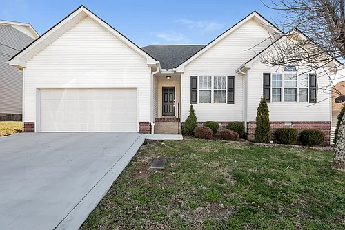7136 Legacy Dr Photo 1