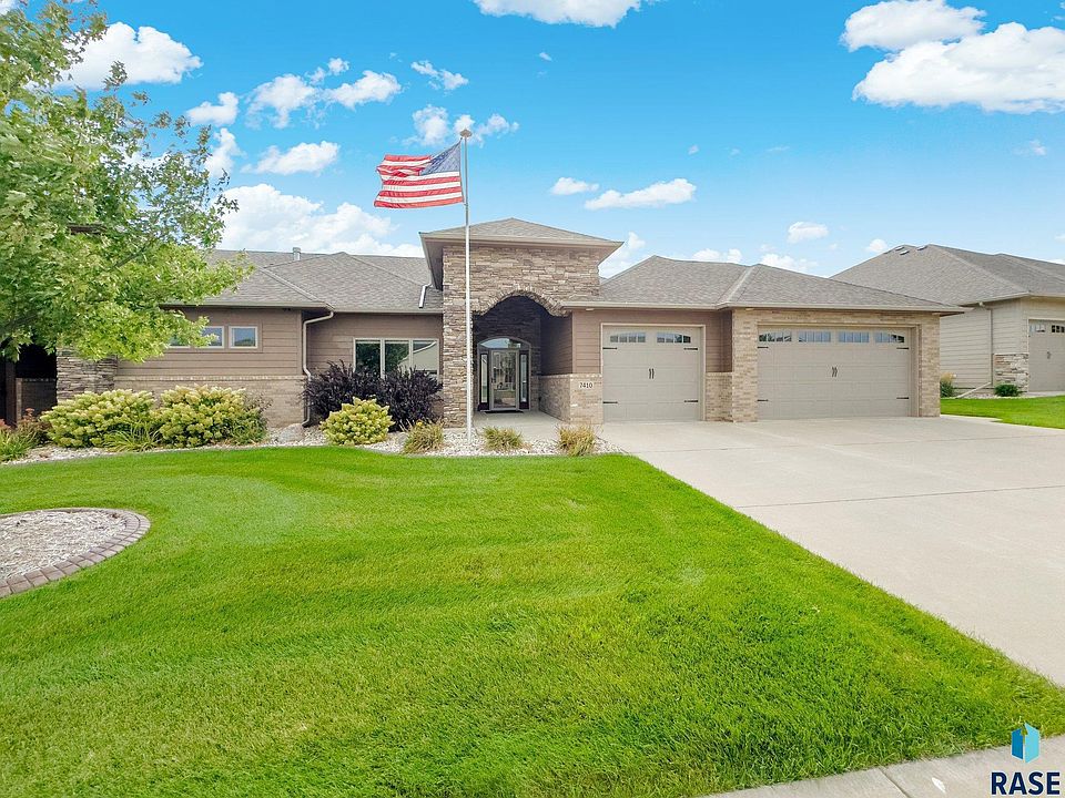1st image of 7410 S Grand Arbor Ct