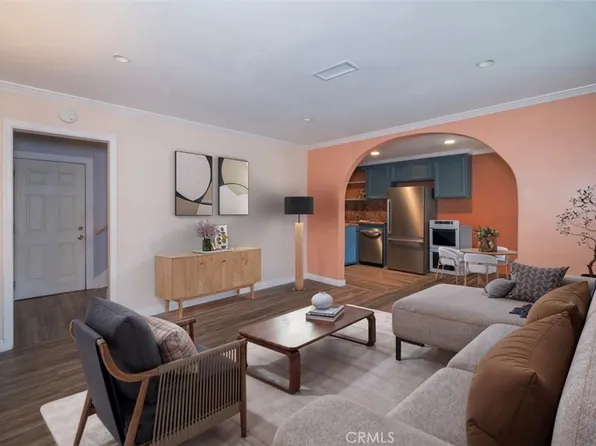 12 Hickock Ln, Carson, CA 90745
