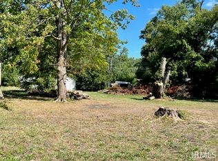 2000 E Purdue Rd, Muncie, IN 47303