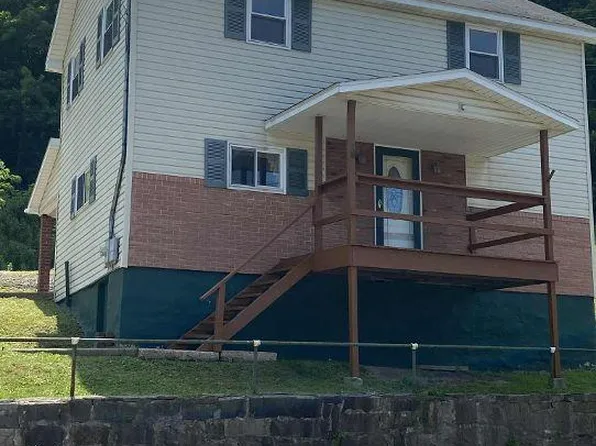 414 Nicktown Hill Rd, Northern Cambria, PA 15714