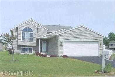 1st image of 47 Tabby Dr NW