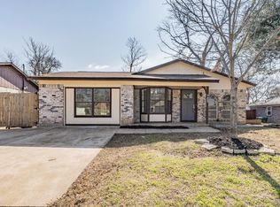 7212 Cordes Ct, Fort Worth, TX 76112