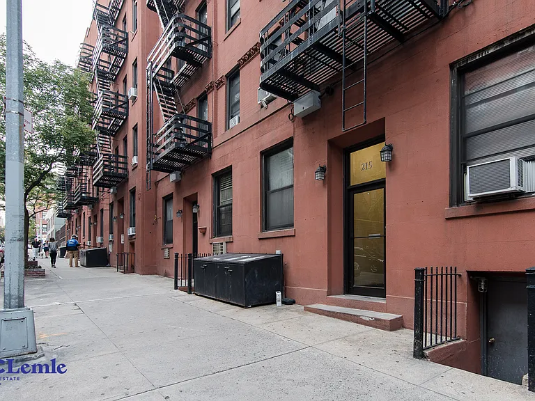 215 E 88th St #5FW — Photo 14