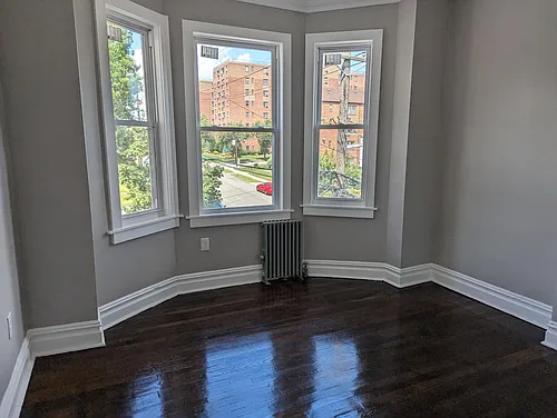45 Linden St #5 Photo 1