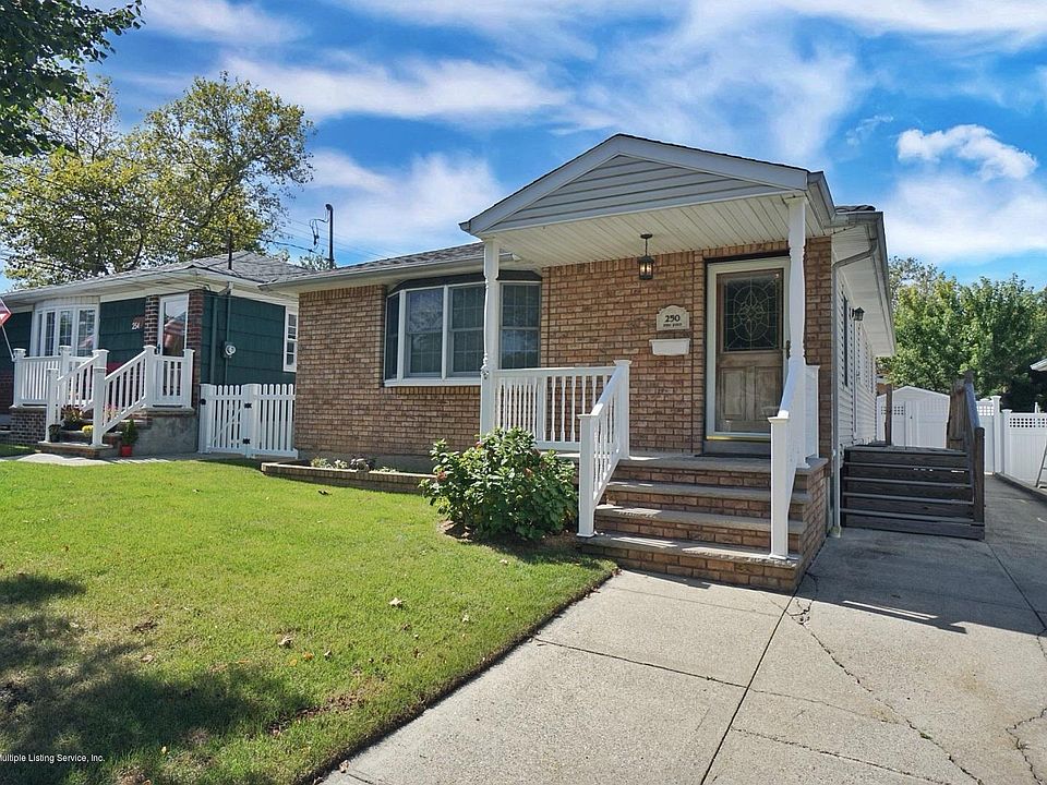 1st image of 250 Byrne Ave