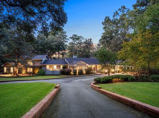 3418 Lakeshore Dr, Tallahassee, FL 32312