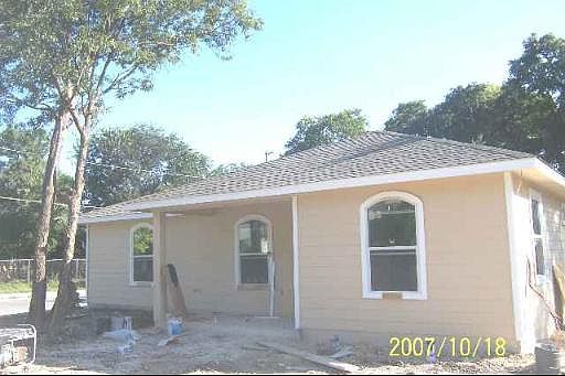 1st image of 202 COOPWOOD AVE
