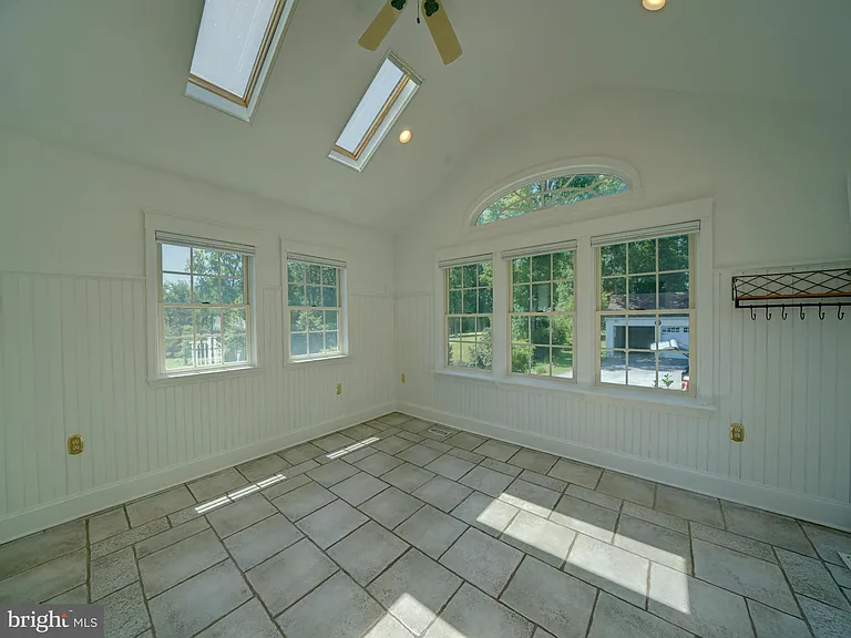 12351 Scaggsville Rd — Photo 8