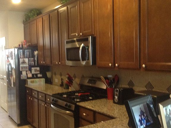 Granite counters and SS Appl