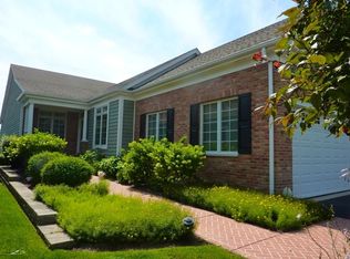 4309 Weatherstone Rd, Crystal Lake, IL 60014