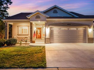 4864 Glen Isle Dr, Loveland, CO 80538