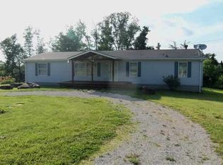 214 Sandy Ln, Vine Grove, KY 40175