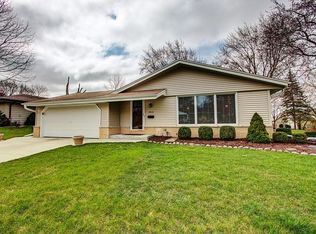 4845 Sycamore St, Greendale, WI 53129