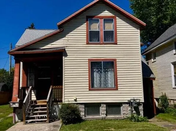 907 Merchant St, Alpena, MI 49707