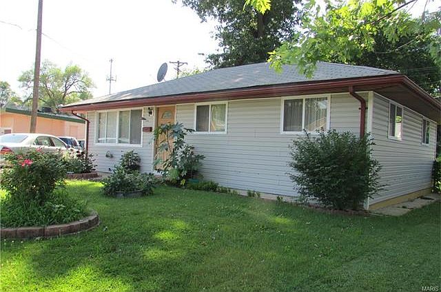 1st image of 159 Kingston Dr