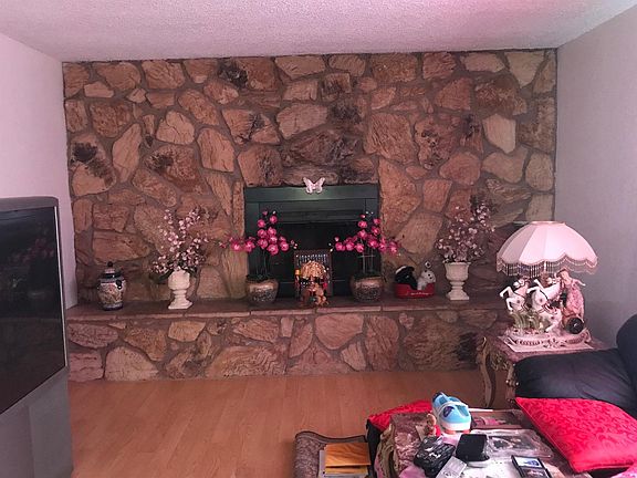 5th image of 1291 Oasis Dr