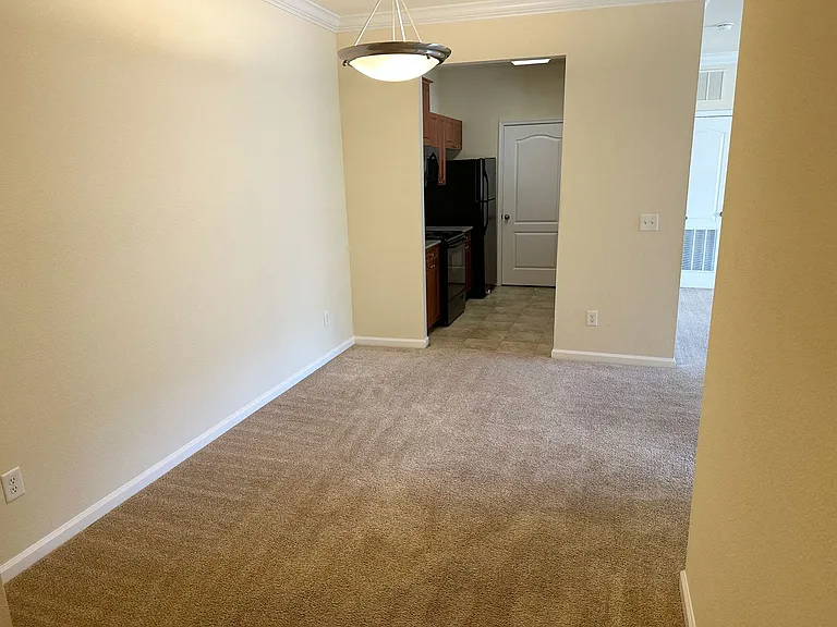 Clairmont at Farmgate — Photo 56