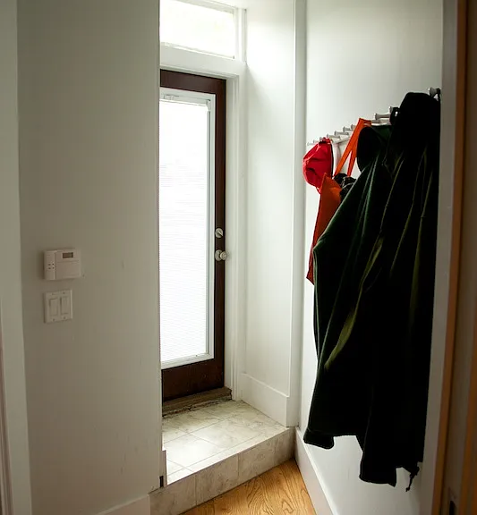 1089 Beacon St #1 — Photo 5