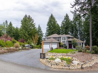 6806 Cathedral Pl NW, Bremerton, WA