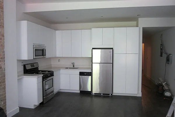 Rented by Triumph Property Group | media 5