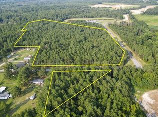 Davis Bridge Rd, Parkton, NC 28371