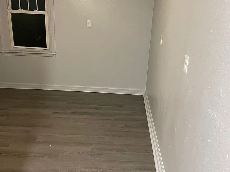 113 W Ash St #B — Photo 3