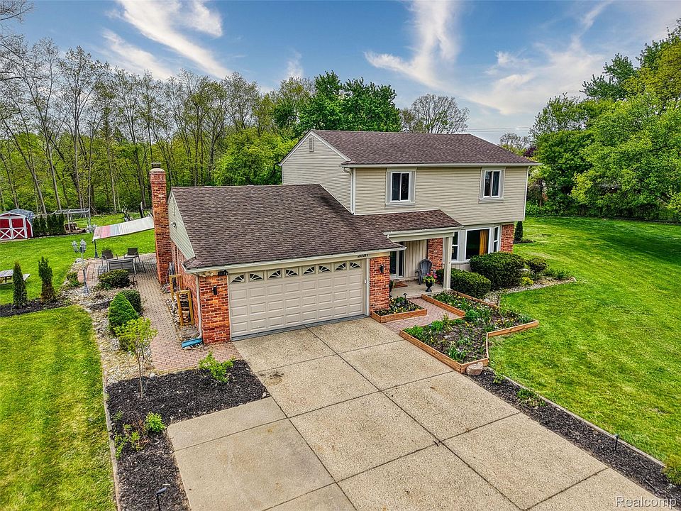 1st image of 29211 Geraldine Ct
