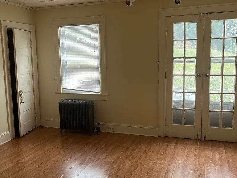 3709 Nortonia Rd — Photo 5