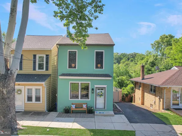 316 Norman Ave, Roebling, NJ 08554