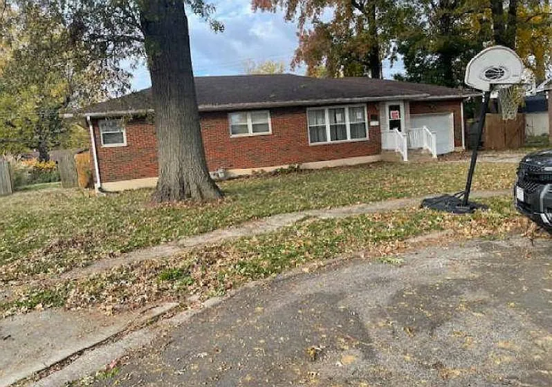 15 Devon Hill Ln photo 1