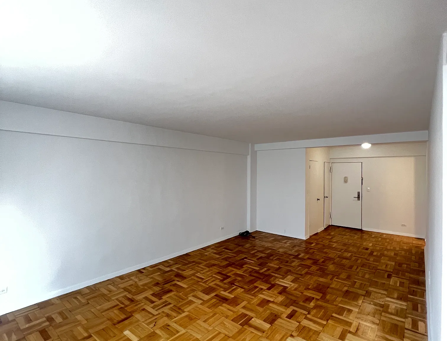 200 East 36th Street — Photo 2