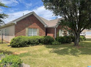 1019 Lexington Dr, Moody, AL 35004