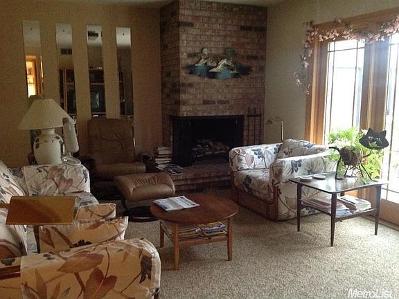 4th image of 2531 Queenwood Dr