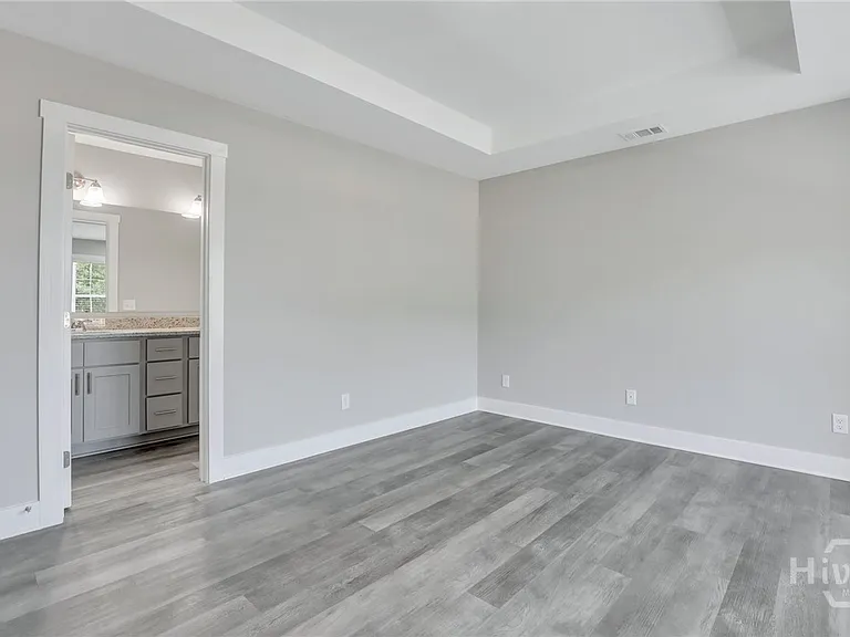 105 Sherwood Ct #1 — Photo 27