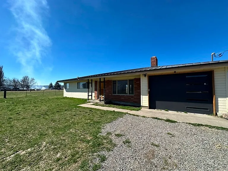 10680 Highway 39 — Photo 2