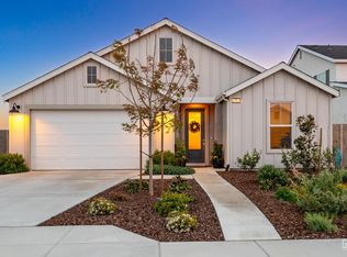6713 Diamond Springs Dr, Bakersfield, CA 93313