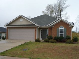 1911 Arbor Ln, Opelika, AL 36804