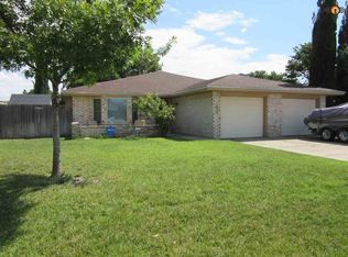 915 Jicarilla St, Hobbs, NM 88240