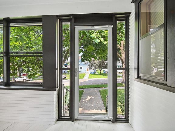 2nd image of 139 Phelps St