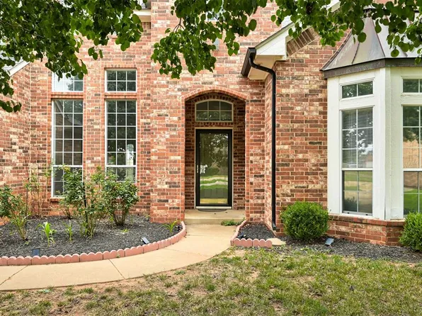 12700 Whitefield Cir, Oklahoma City, OK 73142
