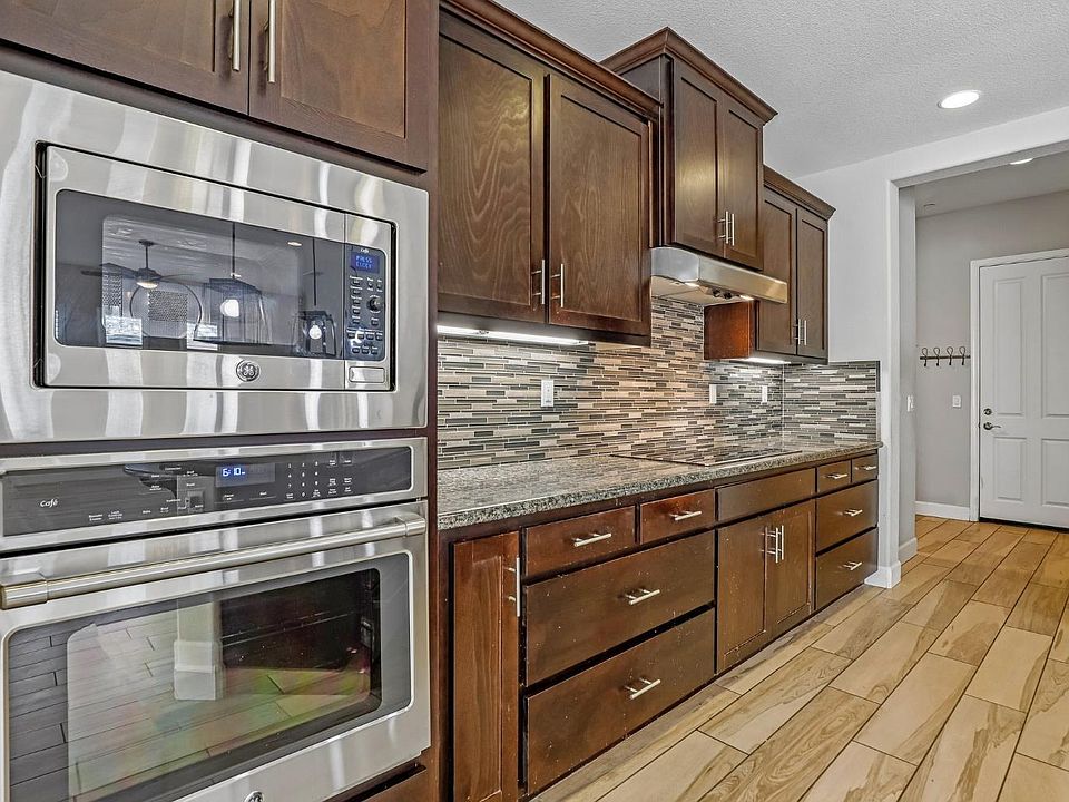1st image of 655 Hawk Ridge Drive
