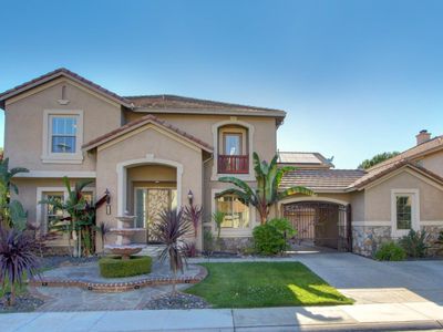 9888 Cortino Way, Elk Grove, CA, 95757