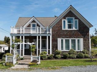 801 NE Haller St, Coupeville, WA 98239