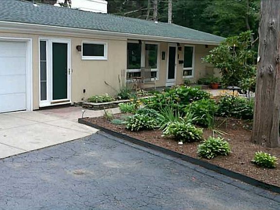 3rd image of 163 Highland Ave